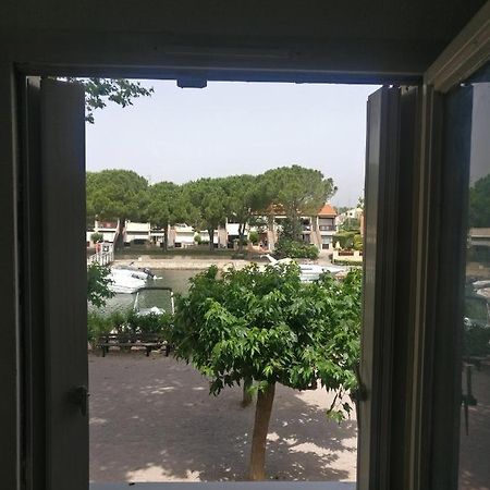 Charmant Appartement Avec Vue Marina Saint-Cyprien  Luaran gambar