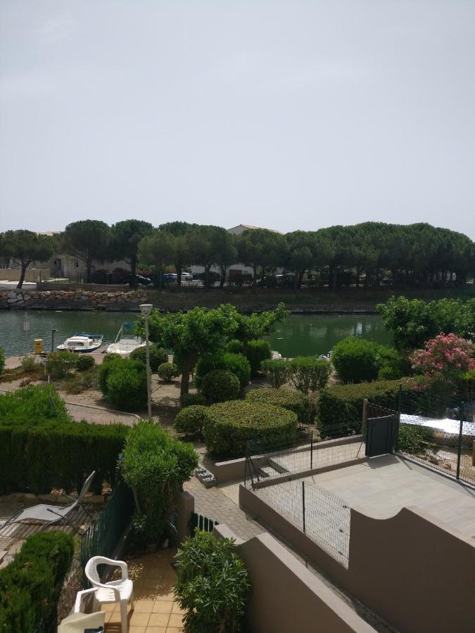 Charmant Appartement Avec Vue Marina Saint-Cyprien  Luaran gambar